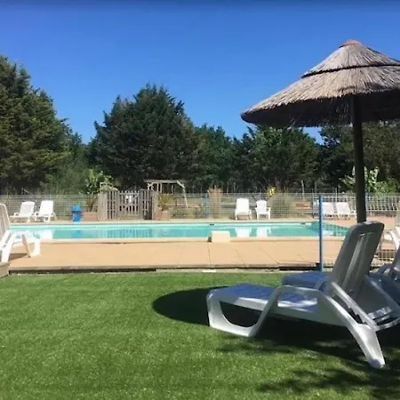 Bois 7 Domaine Les Epinettes Camping